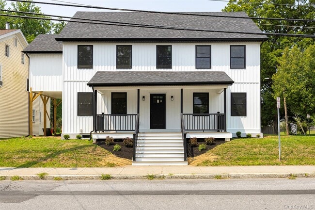 Building Photo - 7441 S Broadway