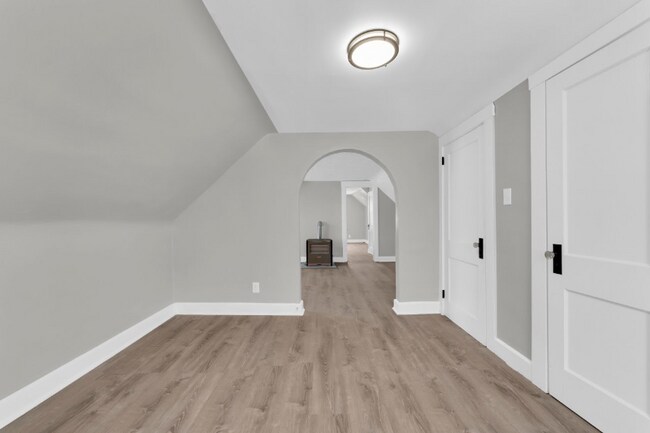 Photo - 1724 Burgess Rd Unit 3