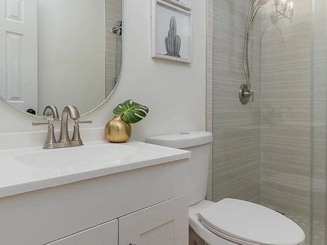 Photo - 1151 Beltline Blvd