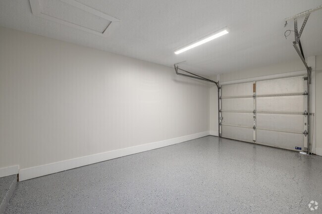 3BR, 2BA - 1,145SF - Garage