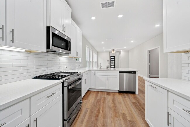 Photo - Beautiful Frisco Home – Spacious Layout in a Prime Location