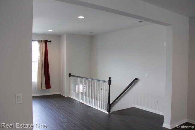 Photo - 47757 Alden Terrace N Unit #5