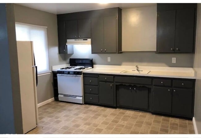 Photo - Updated Two bedroom, one bathroom close to shopping and schools!