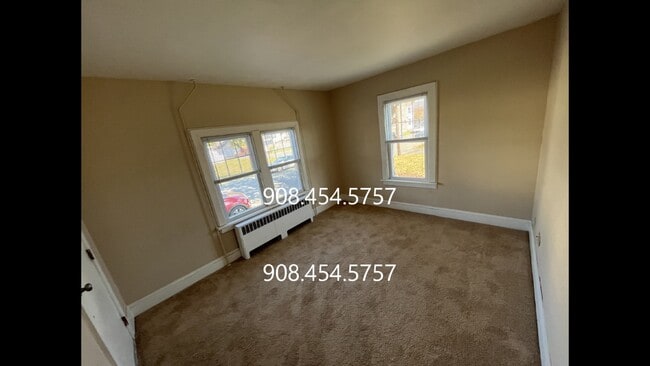 Living Room - 720 Sigsbee Ave Unit #1