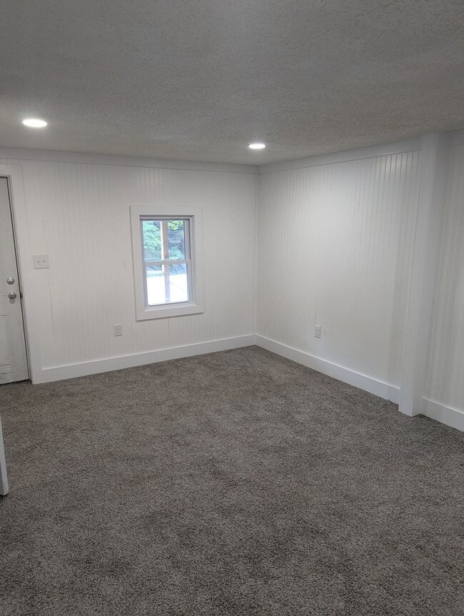 Photo - Remodeled 2 bedroom 1.5 bath home.