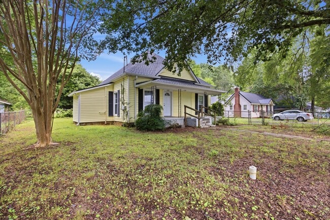 Building Photo - 506 Daugherty St
