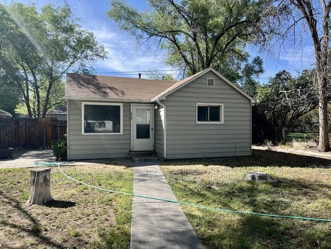 Photo - 659 Elm St