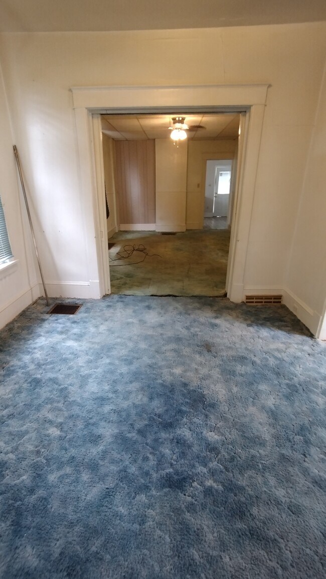 Photo - 307 Summit Ave