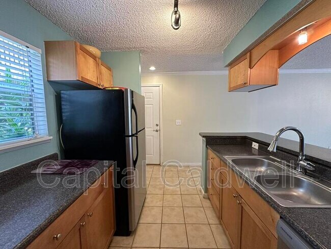 Photo - 2500 Winding Creek Blvd Unit D104