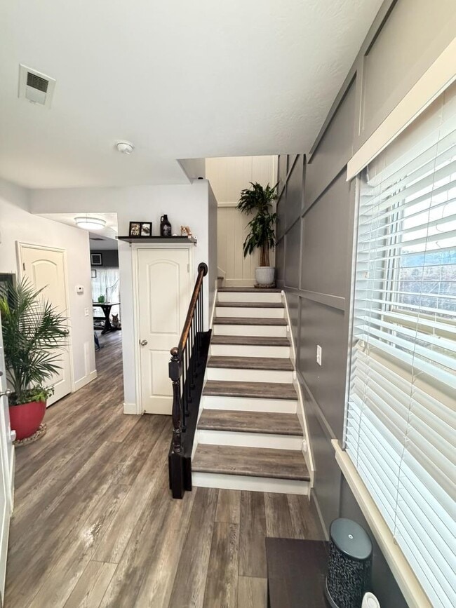 Photo - 6929 S Vlg Hvn Dr