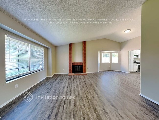 Photo - 30957 Greensboro Dr