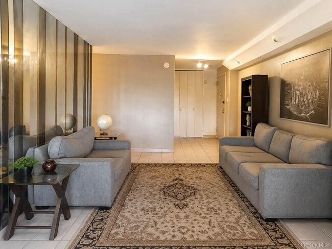 Photo - 86-11 151st Ave Unit 4K