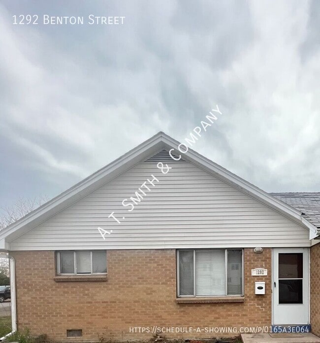 Photo - 1292 Benton St