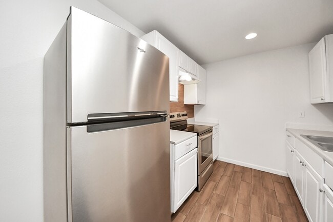 Photo - 12068 Beechnut St Unidad C