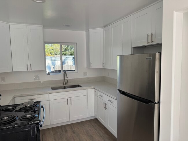 Photo - 376 Ramona Dr