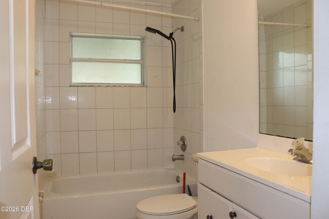 Photo - 1061 Oak Forest Cir