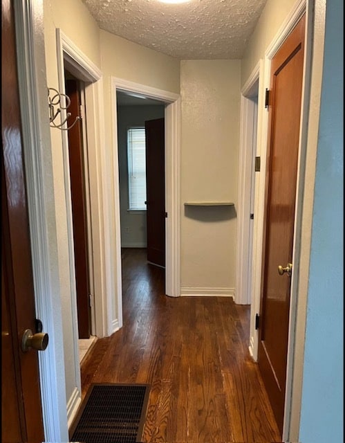 Photo - 1135 Harwood Rd