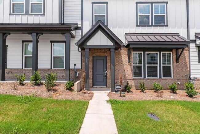 Photo - 302 Silver Fleet Dr