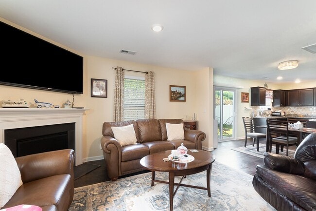 Photo - MOVE-IN READY!