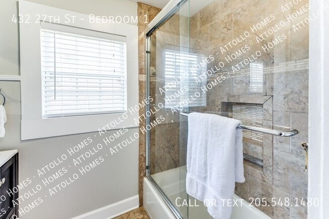 432 27th St Unidad Bedroom 1