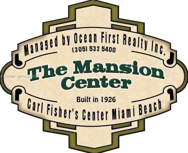 Building Photo - 700 W 51st St Unit 5