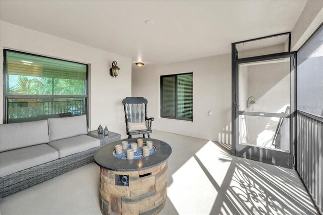 Photo - 5527 Palmer Cir Unit 203