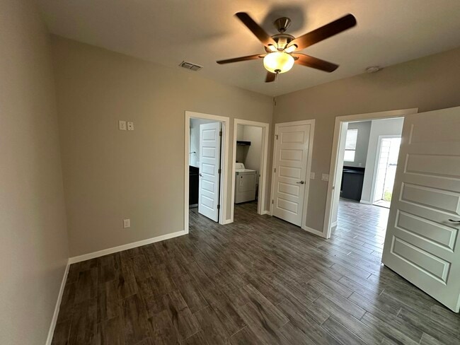 Photo - 1308 Quitaca Dr