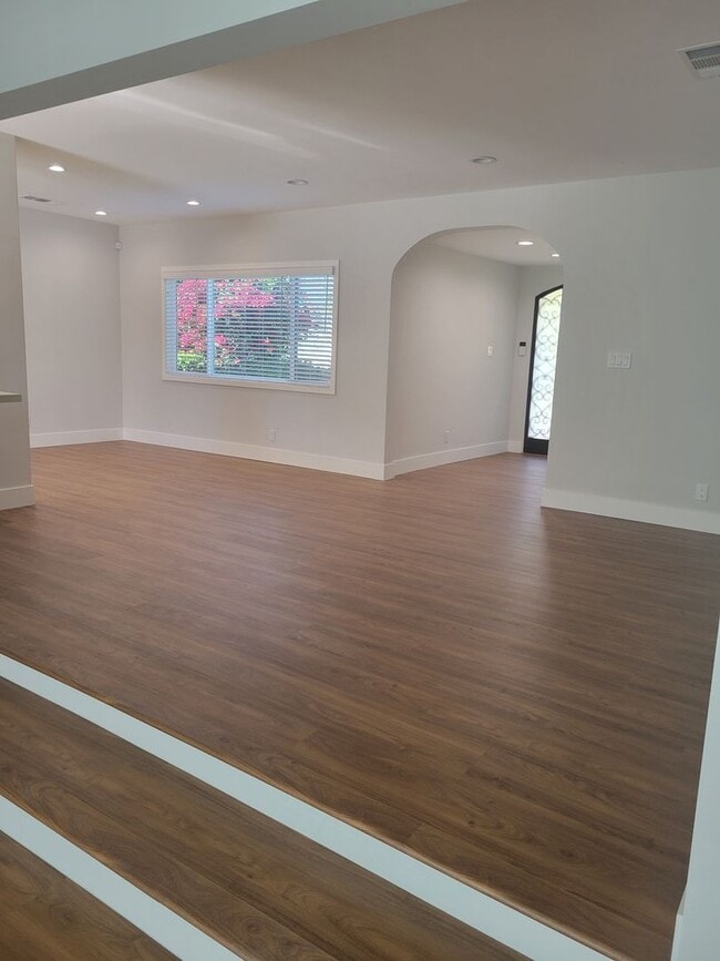 Photo - Namm Properties Unidad Sylvan