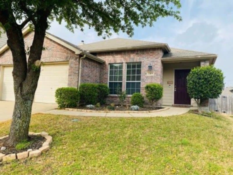 Beautiful Single Story Home in NWISD - Beautiful Single Story Home in NWISD
