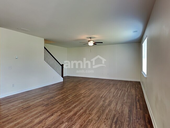 5150 Smithbriar Dr