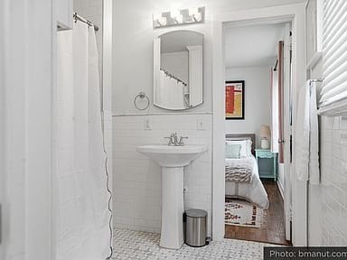 Photo - 321 N Xenophon Ave