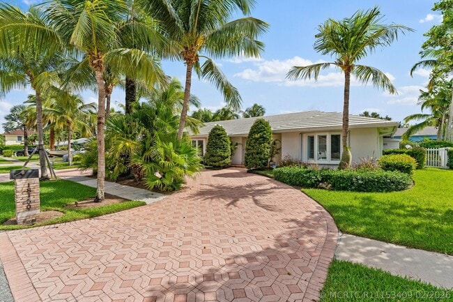 Photo - 18150 Perigon Way