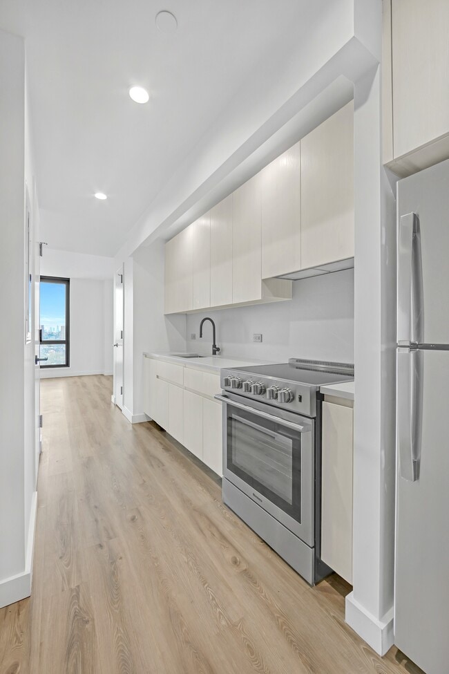 Photo - Woodside Central