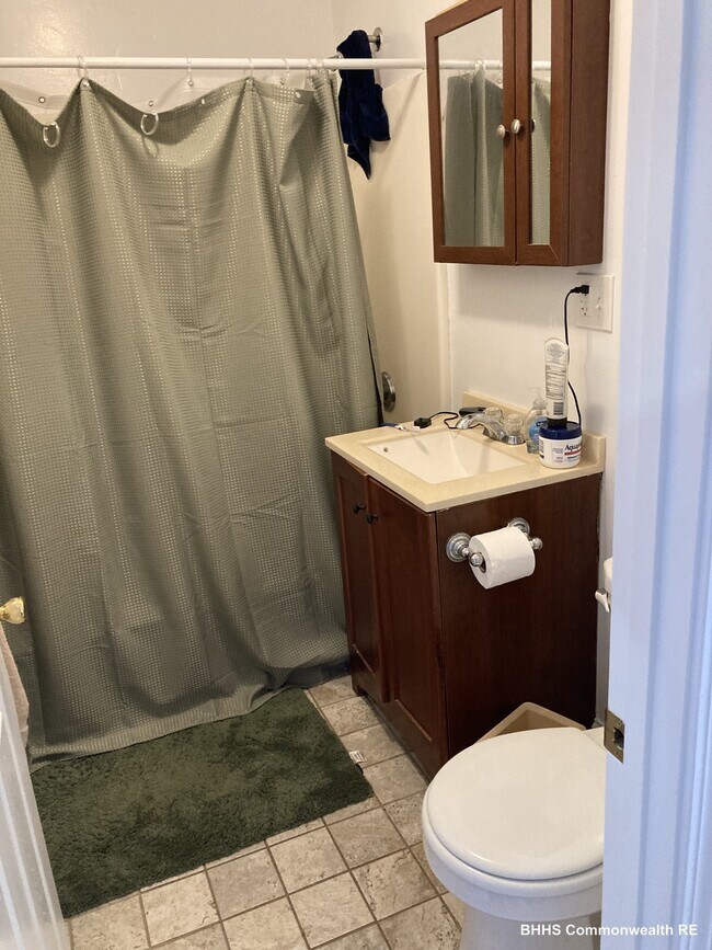 Photo - 3 Elm St Unit 3