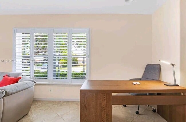 Photo - 4710 NE 18th Terrace