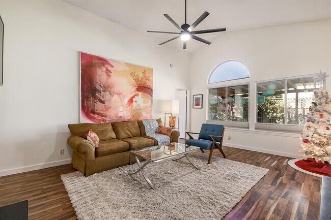 Photo - 16806 Langland Rd