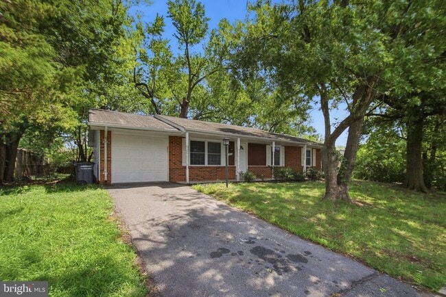 Photo - 1402 N Amelia St