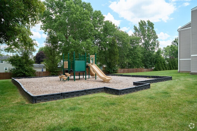 Whitney Ridge Apartments