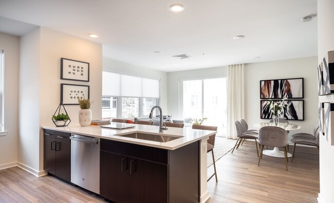 Photo - GROVE AT PISCATAWAY