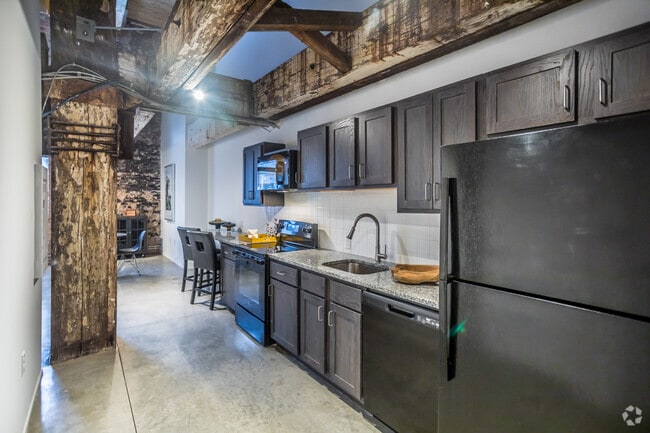 99 S Front St - 99 Front -2 BR, 2 BA - 1106SF - 99 Front Apartments