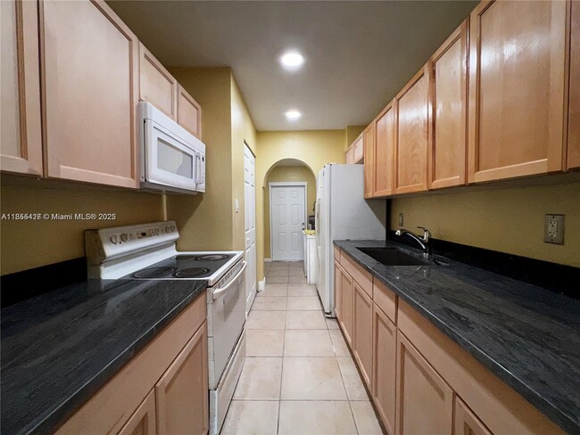 Photo - 18913 NW 46th Ave