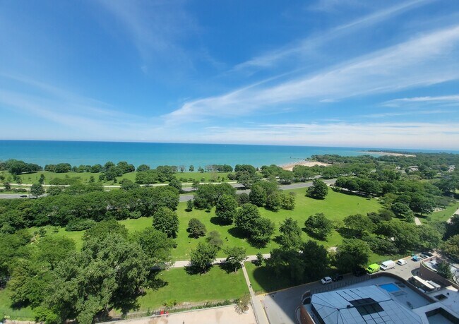 Photo - 5445 N Sheridan Rd Unit 2110