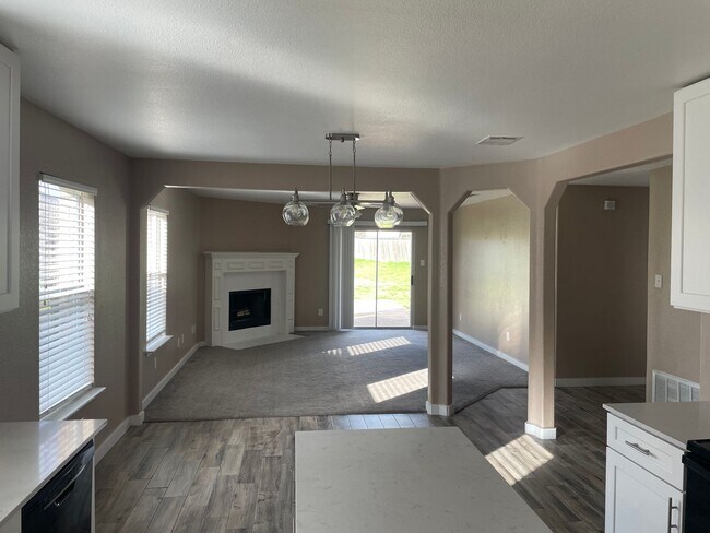 Photo - 4 BEDROOM, COMMUNITY POOL, BELTON ISD
