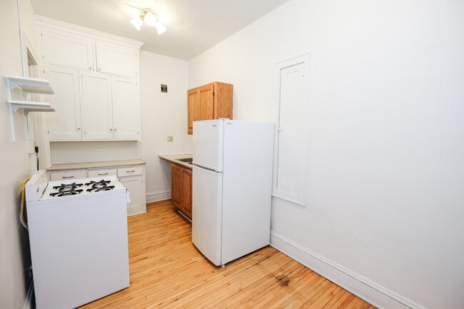 Grand Place Apartments | 622