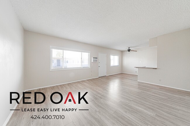 Building Photo - 2036 E Whiting Ave