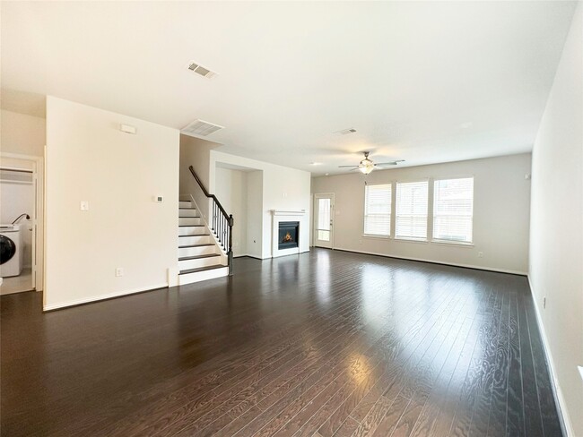 Photo - 23610 Carducci Dr