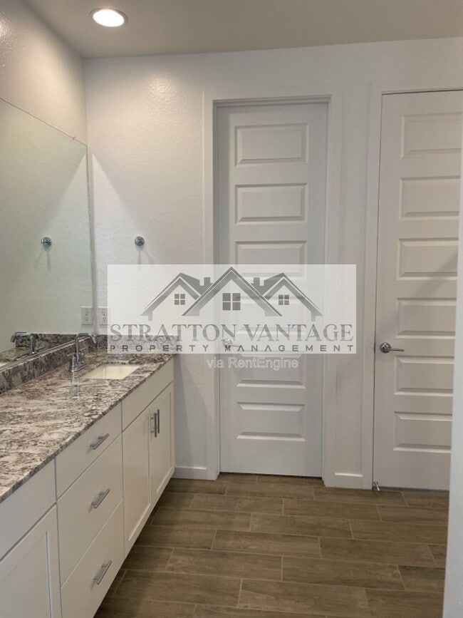 Photo - 5626 S 26th Ln