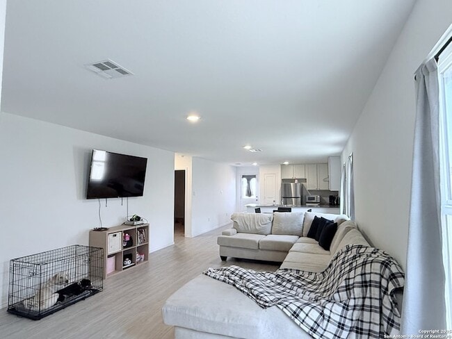 Photo - 8439 Violet Sapphire