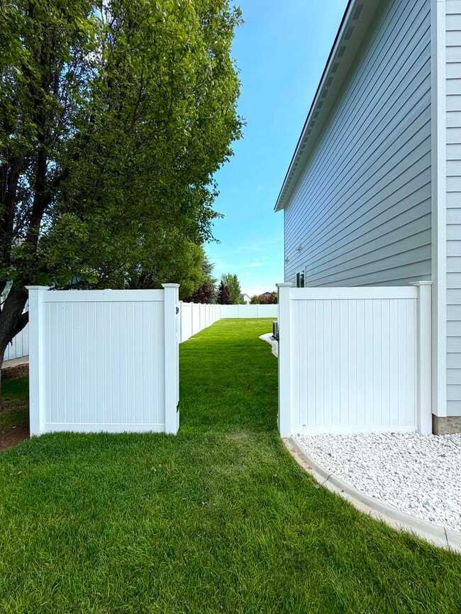 Photo - 224 O St SW