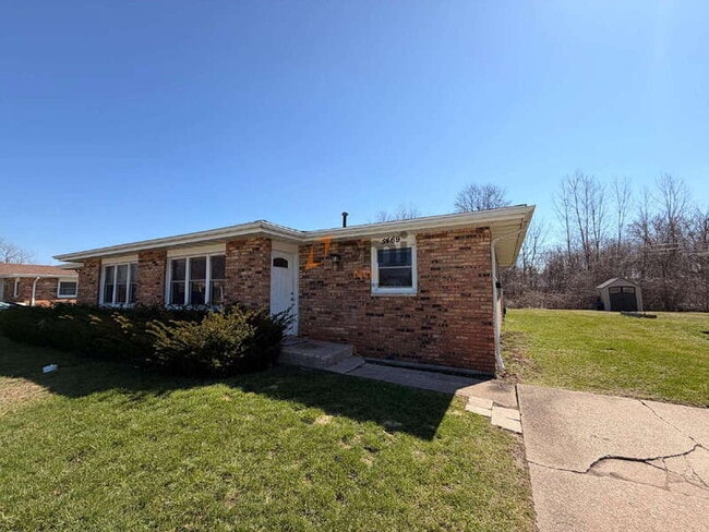 Building Photo - 5469 Aspen Ave